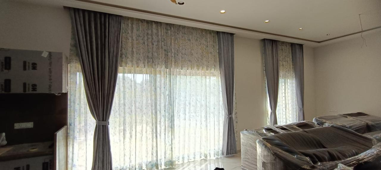 Curtain Designing Installation